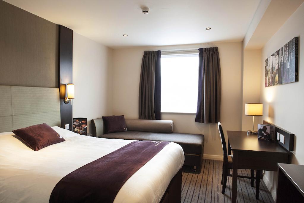 Premier Inn Bath City Centre Pokoj fotografie